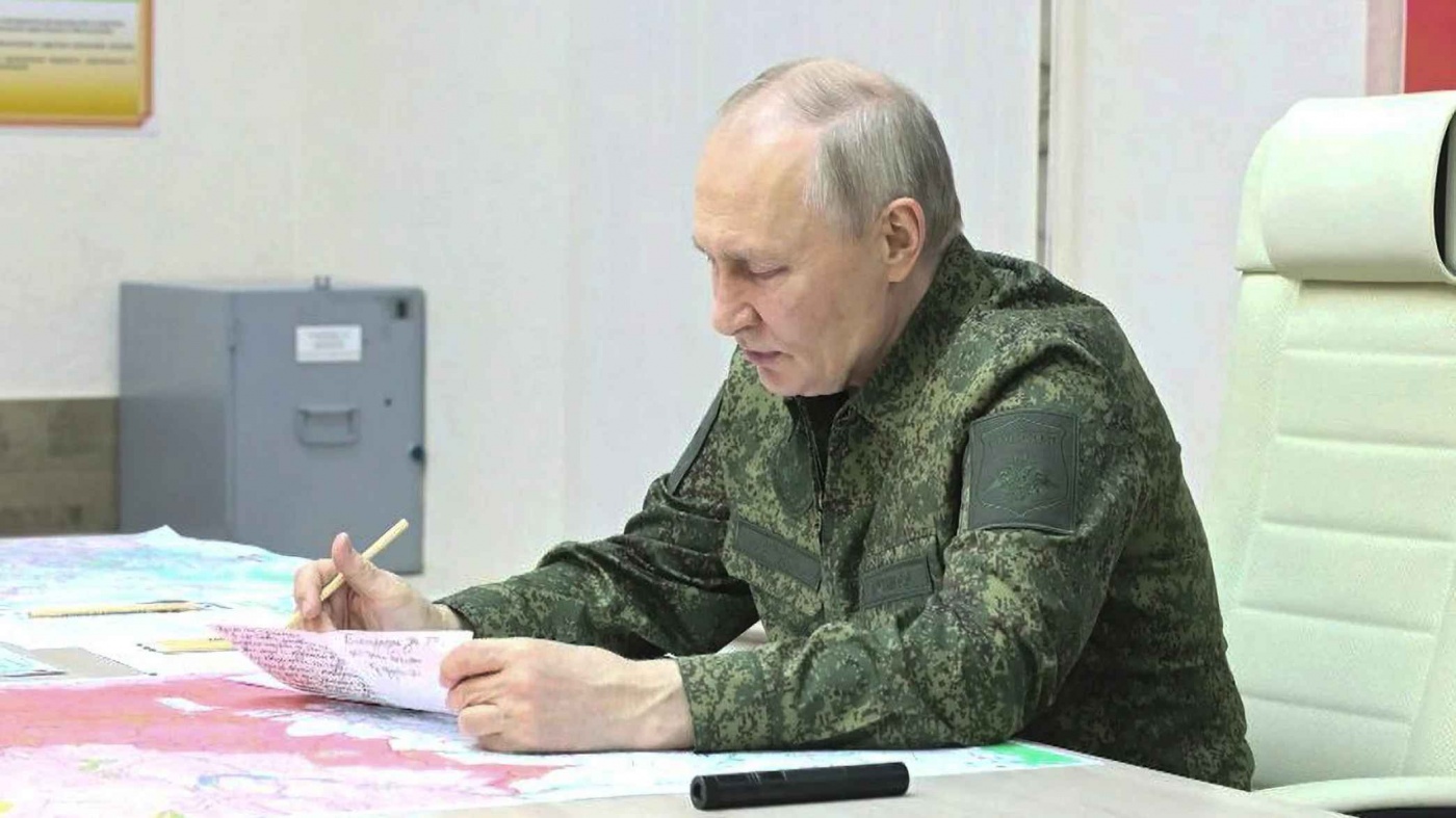 Путін, як і раніше, вважає війну в Україні головним пріоритетом, - The Guardian