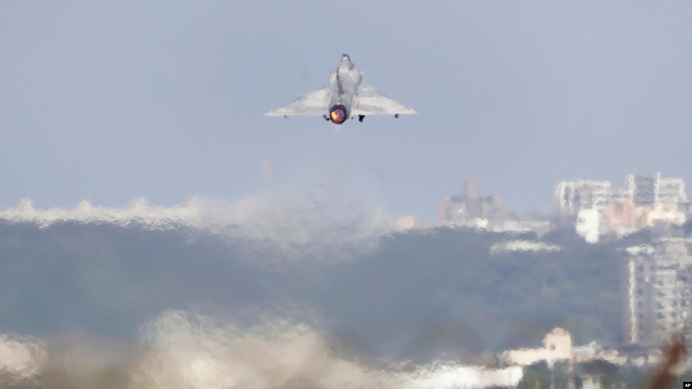 Крушение истребителя Mirage-2000: Игнат рассказал, что произошло с самолетом