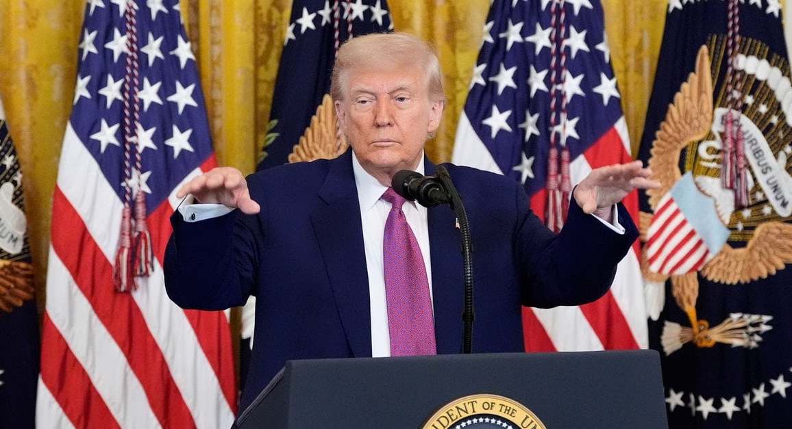 Поведінка Трампа викликає питання у психіатрів, - The Guardian