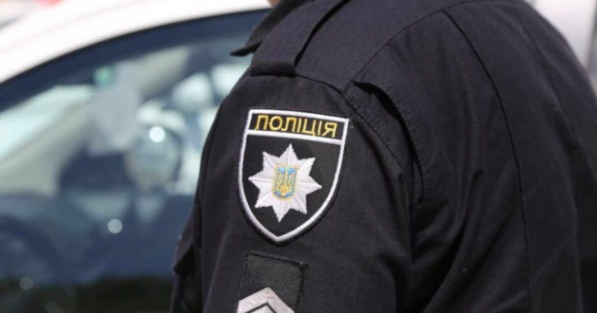 В Днепре женщина оставила новорожденного в пакете на улице