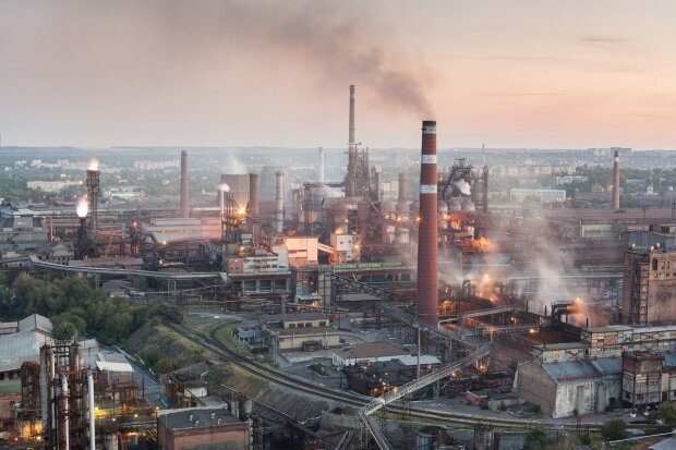 Існує реальна загроза зупинки підприємства "АрселорМіттал" у Кривому Розі – голова Дніпропетровської облради