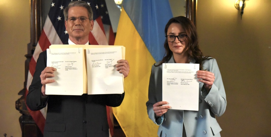 Украину подставили с соглашением о полезных ископаемых, - Пристайко