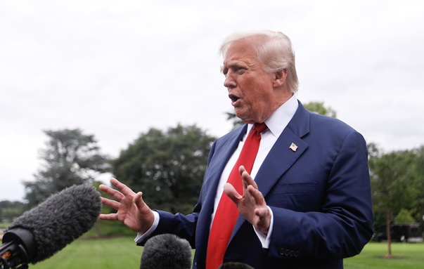 Трамп недоволен требованиями Зеленского и Европы, - СМИ