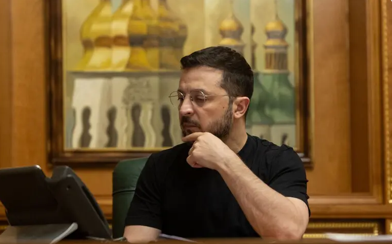 Зеленский подписал закон, официально определяющий термин «рашизм»