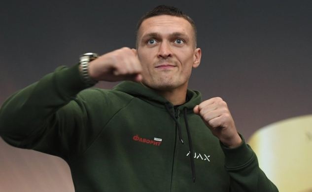 WBO запросила в Усика новий медичний висновок про травму: до чого тут ролики з танцями та грою у футбол