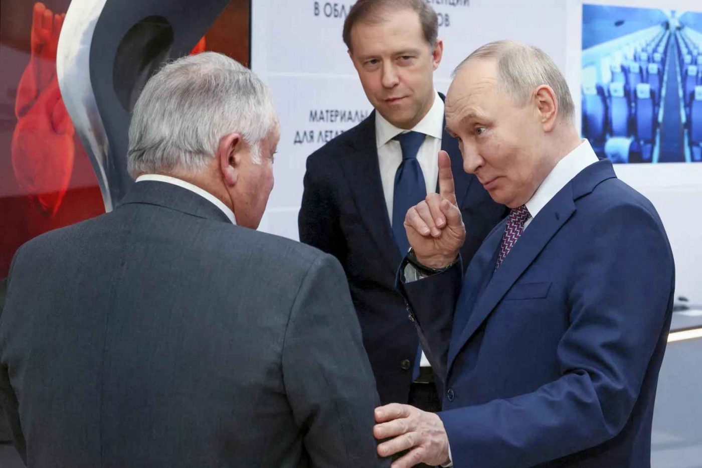 Оточення Путіна не підтримує війну, але боїться про це сказати, - WP
