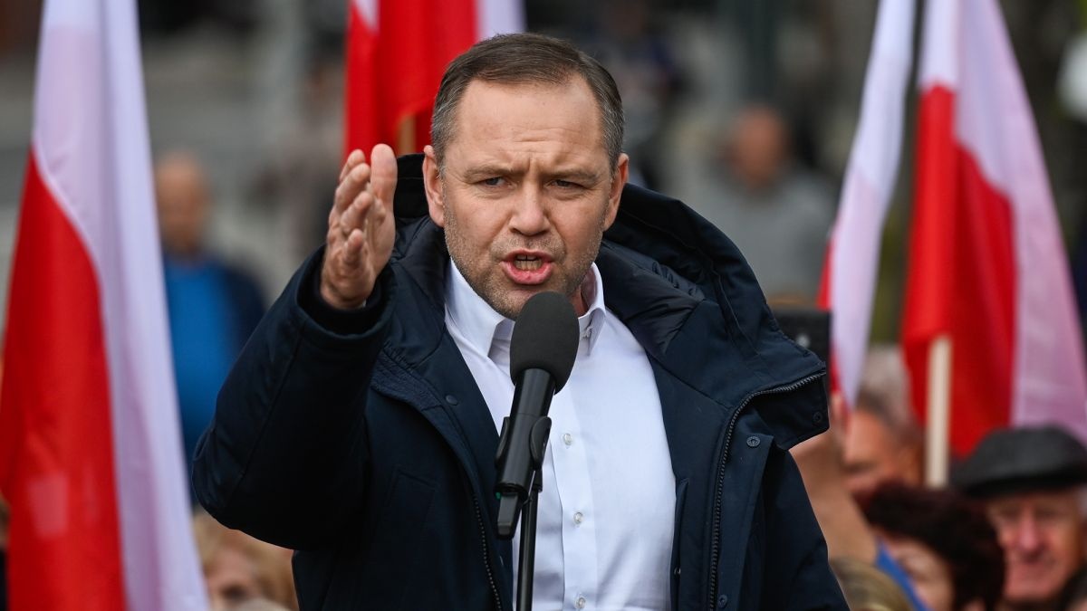 Допомога біженцям у Польщі: що зміниться для українців