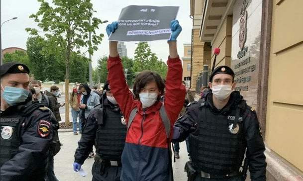 Типичная российская "оппозиция": сторонник Навального пошел на фронт против украинцев
