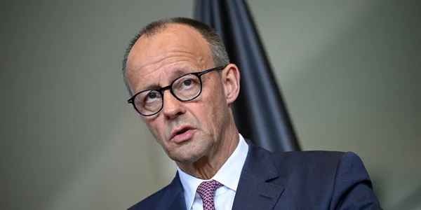 Мерц визнав нездатність Європи зупинити війну в Україні без допомоги США