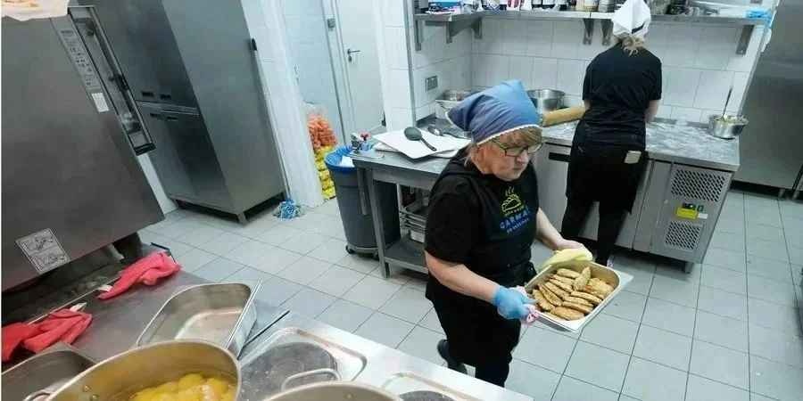 Рынок труда в Украине: зарплатные предложения выросли, но дефицит работников сохраняется