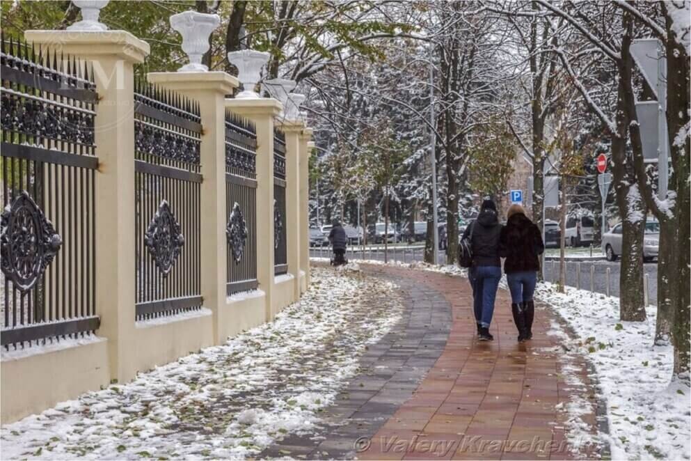 Зима в Україні буде теплішою, ніж зазвичай, - метеоролог