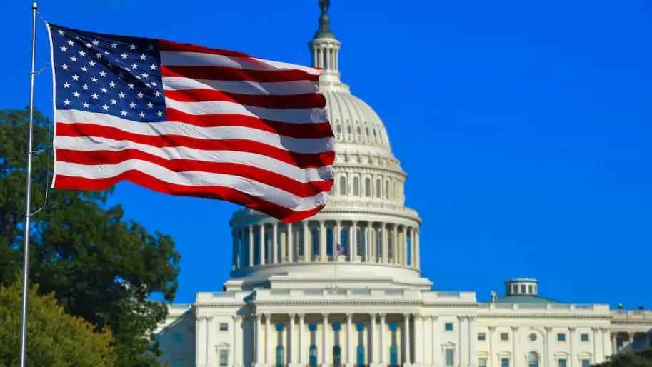 Конгрес має почати діяти щодо України без оглядки на думку Трампа, - WSJ