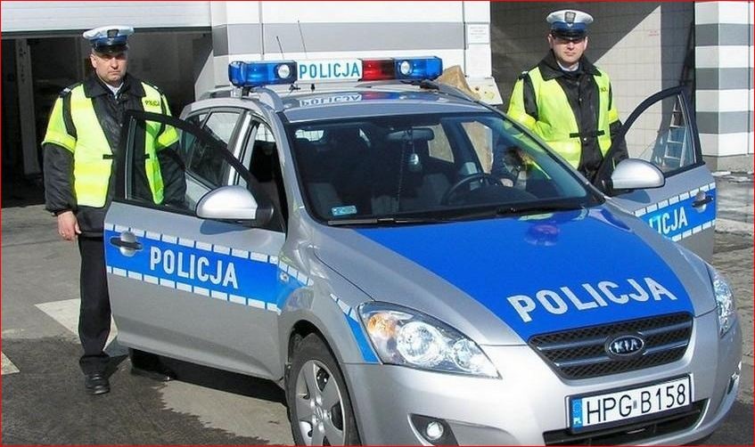 У Польщі звинуватили українця та білоруску в управлінні БпЛА, що кружляли над урядом