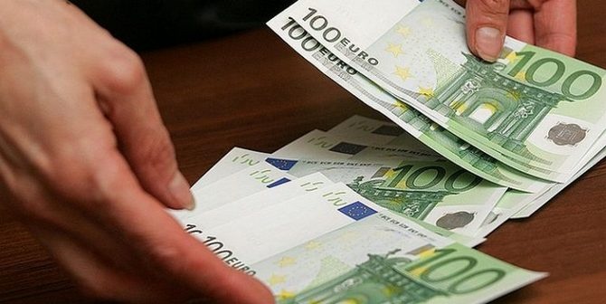 Евро по 55: экономист спрогнозировал, когда валюта "взлетит" до этой отметки