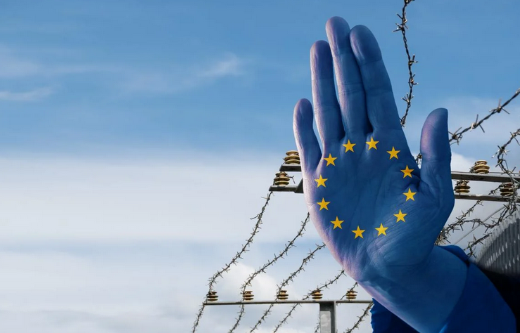 ЕС готовит план, чтобы перекрыть "Дружбу" для Венгрии и Словакии, - Bloomberg