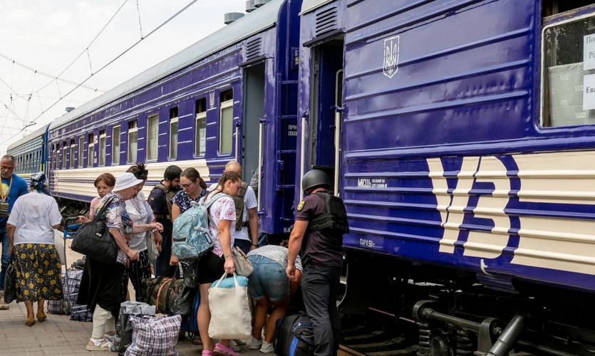 Не только стаканы: в "Укрзализныце" рассказали, что чаще всего воруют пассажиры