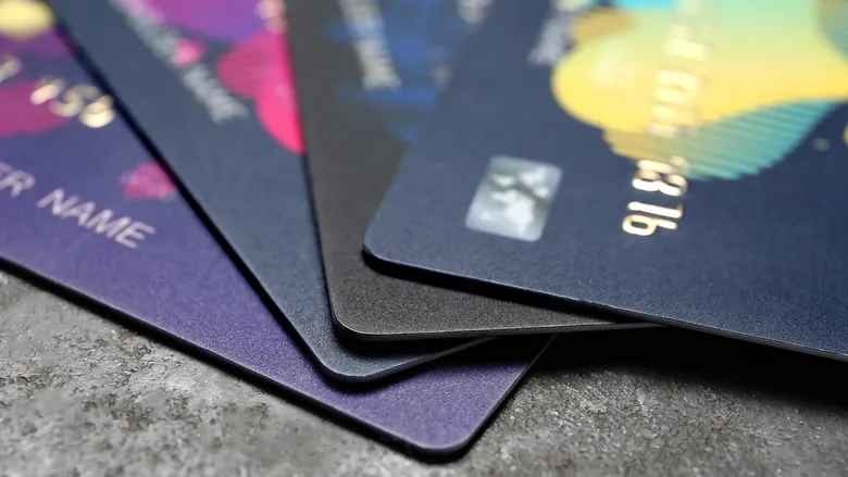 Українські банки переходять на миттєві перекази: платежі здійснюються за 2-5 секунд