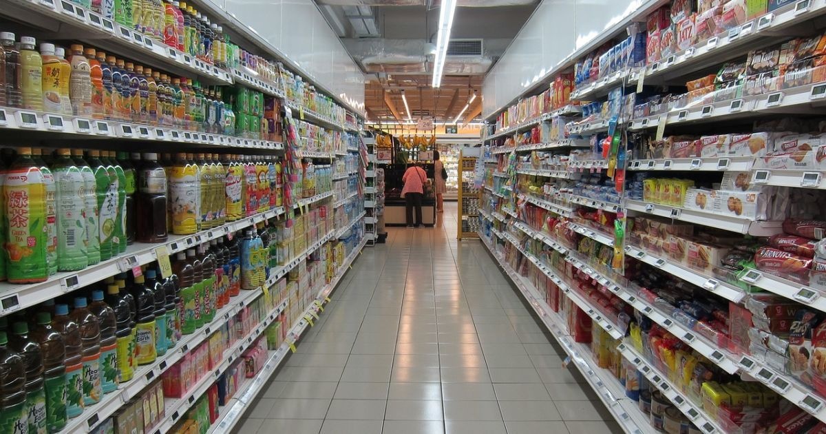 Производители продуктов подняли цены: что в Украине особенно сильно подорожало