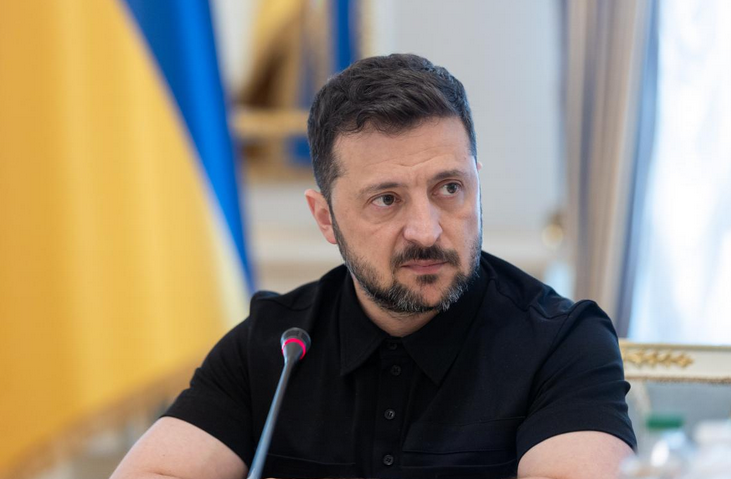 Зеленский пригрозил новыми ударами по РФ в ответ на массированную атаку по Украине
