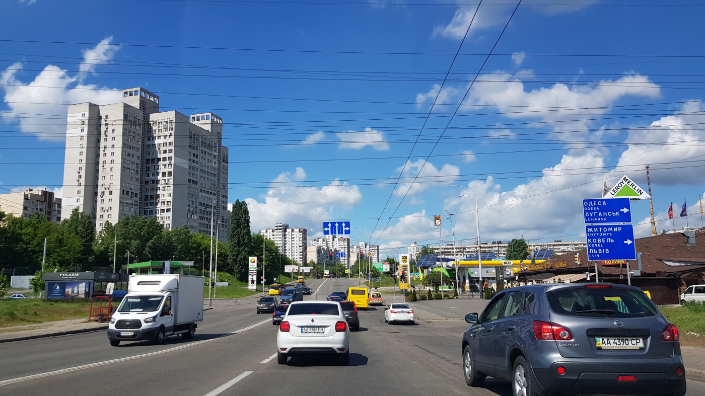 Кабмін запровадив в Україні нові правила продажу авто: що зміниться