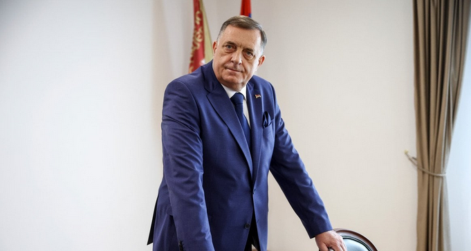 В Сербии отстранили президета Додика: кто занял его место