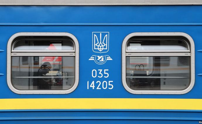 Обстрел железнодорожной инфраструктуры: какие поезда курсируют с задержками