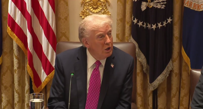Трамп: ненависть между Зеленским и Путиным затрудняет завершение войны