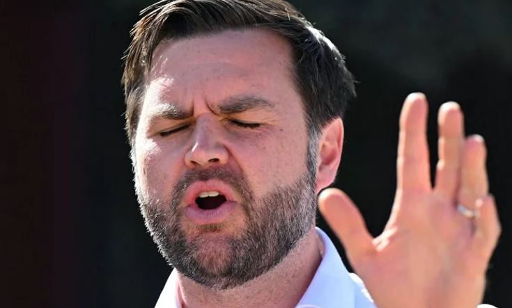 Вэнс: момент для мира настал, но Трамп не может заставить Украину и РФ завершить войну