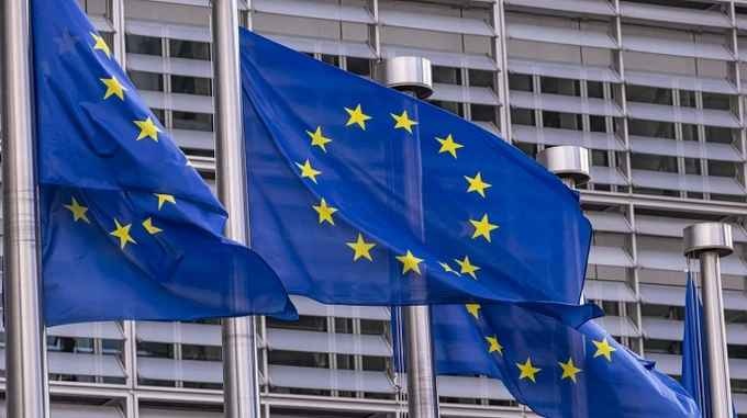 Чек составит 389 миллиардов: The Economist посчитал, сколько Евросоюзу придется заплатить Украине