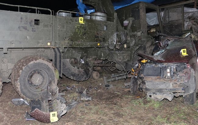 ДТП під Львовом: четверо військових загинули