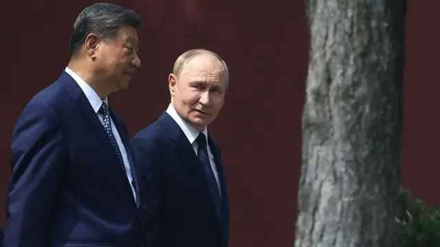 Си Цзиньпин подтвердил намерение расширить экономические связи с РФ, - Reuters