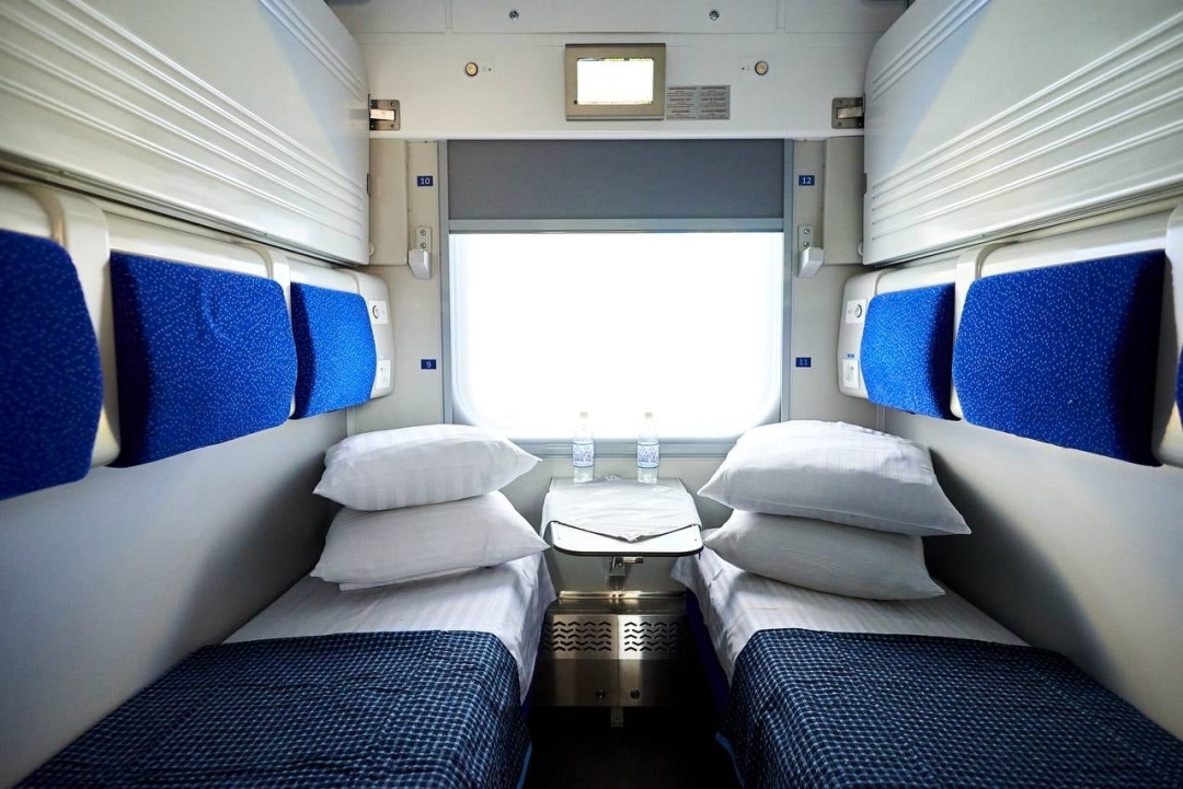 УЗ намерена поднять цены на пассажирские перевозки - Лещенко