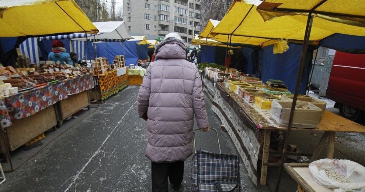 Какие продукты вырастут в цене до конца года: прогноз аналитика