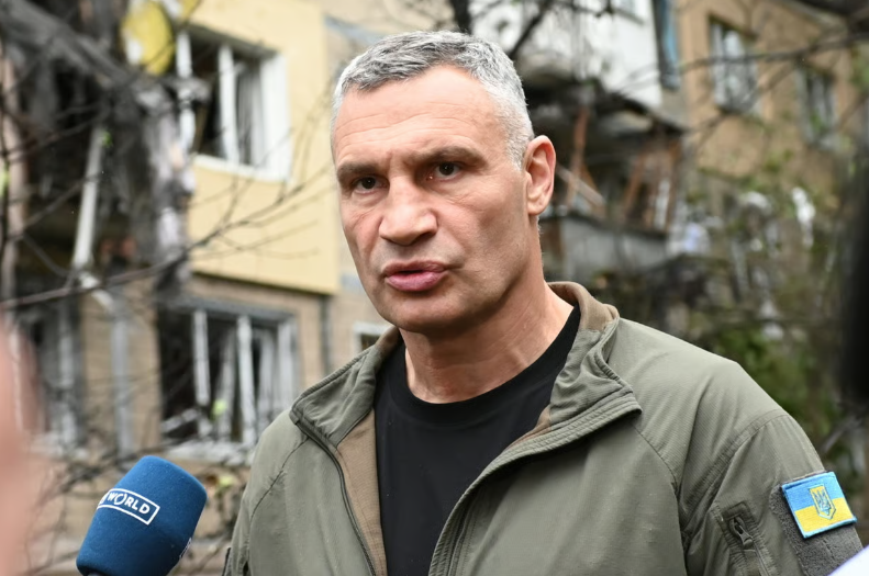 "У нас огромные проблемы с солдатами": Кличко предложил снизить возраст мобилизации