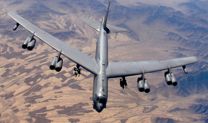 США отработали удары с ядерного бомбардировщика вблизи границ России