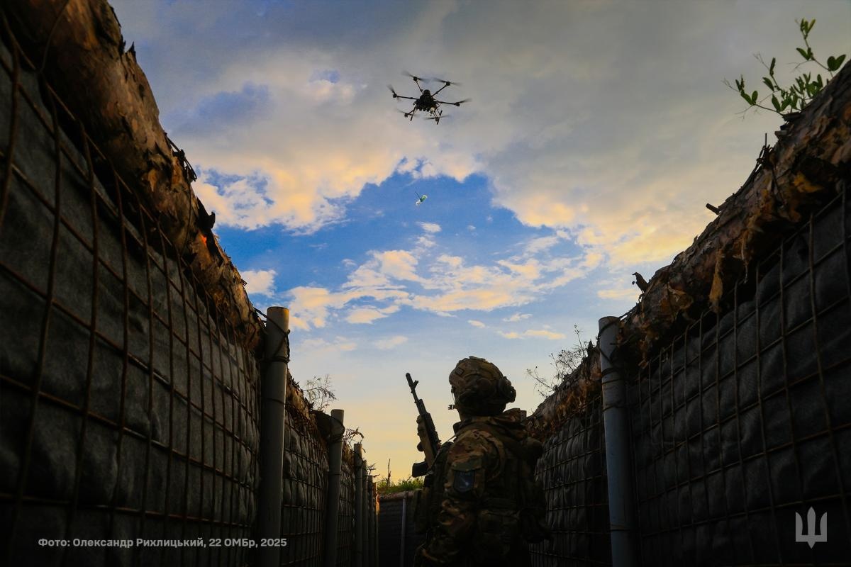 Дрони поклали край окопній війні в Україні, - Politico