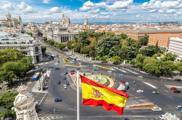 Іспанія готує "суттєвий" пакет допомоги для України, - Reuters