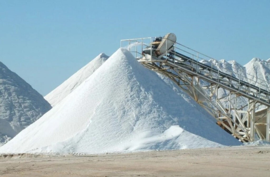 В Украине строят крупный завод по производству соли