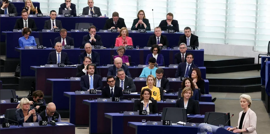 ЕС работает над «планом Б» по репарационному кредиту для Украины — Politico