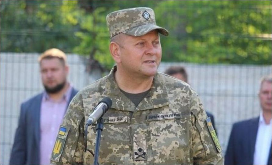 Росія може готувати рішучий удар: Залужний попереджає про задум агресора