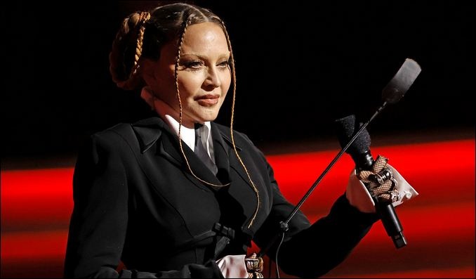 Мадонна поставила на место помощника, перепутавшего РФ и Украину: эмоциональная история