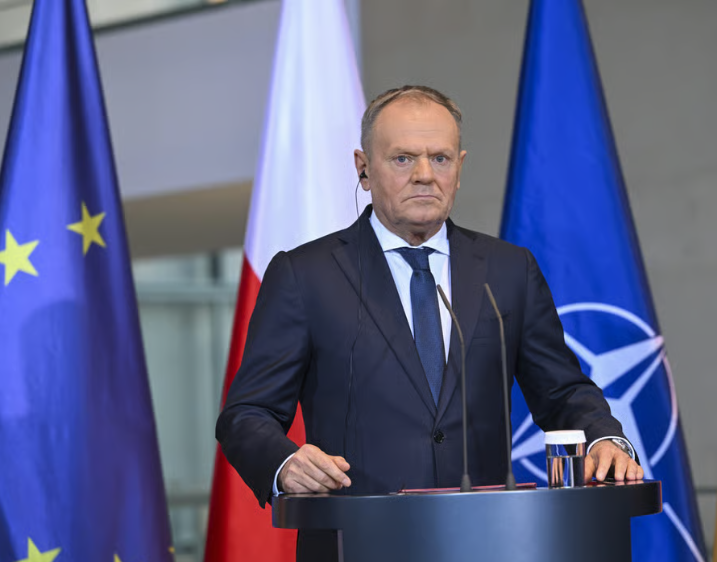 Польща опинилася на дипломатичному узбіччі після виключення з мирних переговорів щодо України - Politico