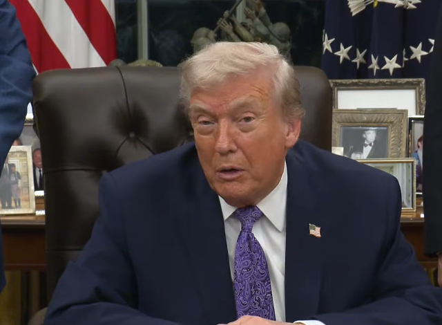 Трамп заявил, что готов помочь Украине с гарантиями безопасности