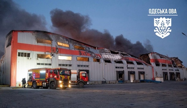 На Одещині росіяни знищили склад із бойлерами та обігрівачами