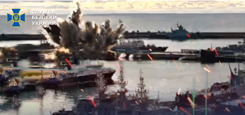 СБУ створює "морську бавовну" нового рівня, - експерт про ураження підводного човну РФ