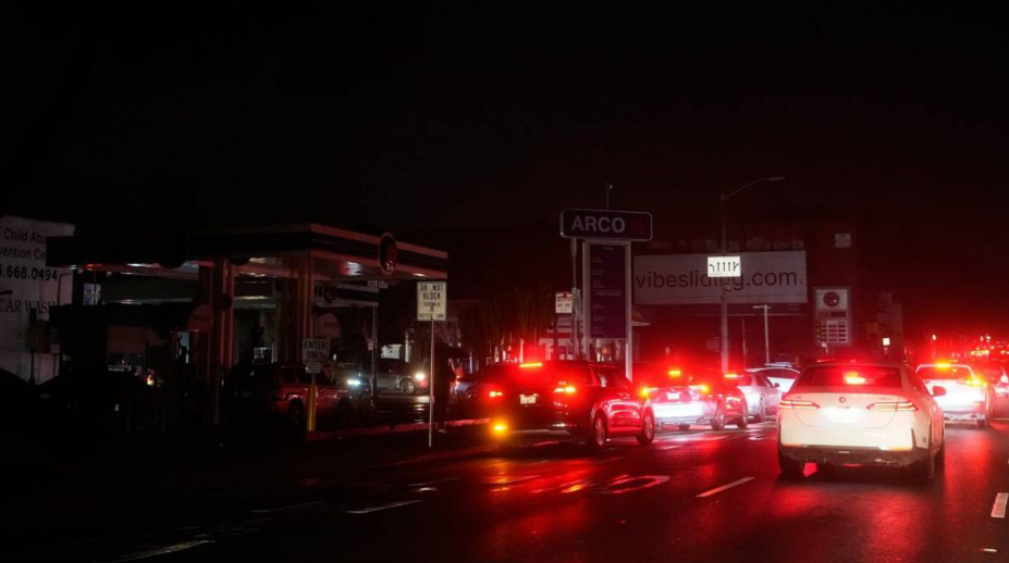 Сан-Франциско накрив блекаут: без світла залишилися 130 тисяч будинків