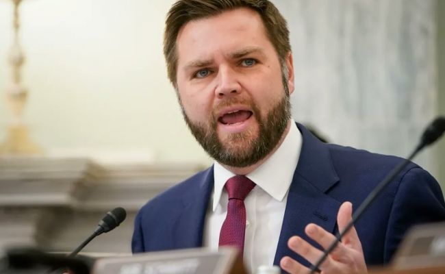 "Мы достигли прогресса": Вэнс заявил о "прорыве" в переговорах США и РФ по Украине