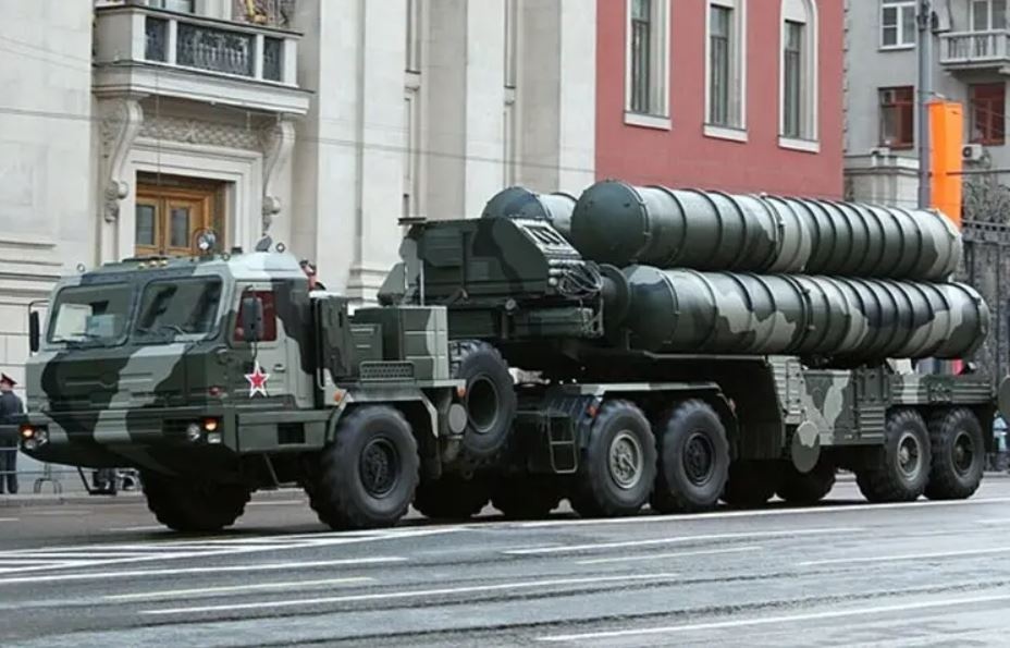 Россия стянула все средства ПВО, которые у нее были, вокруг Украины, - эксперт