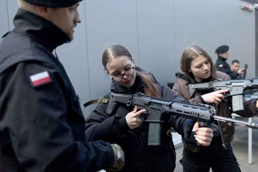 Третя світова на порозі, але Захід досі не готовий, - CNN