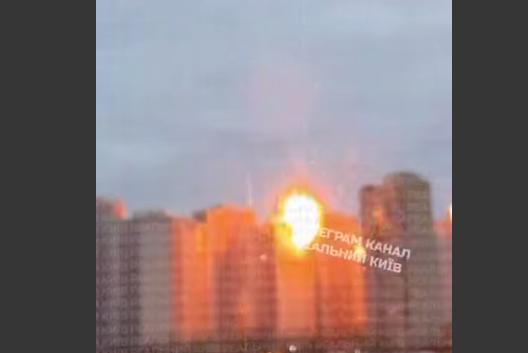 Майже 500 дронів та 40 ракет: Зеленський зробив заяву на тлі удару по Україні